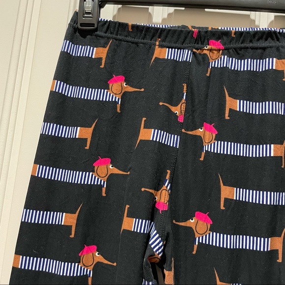 Agnes & Dora Dachshund Leggings - S/M - Picture 3 of 5